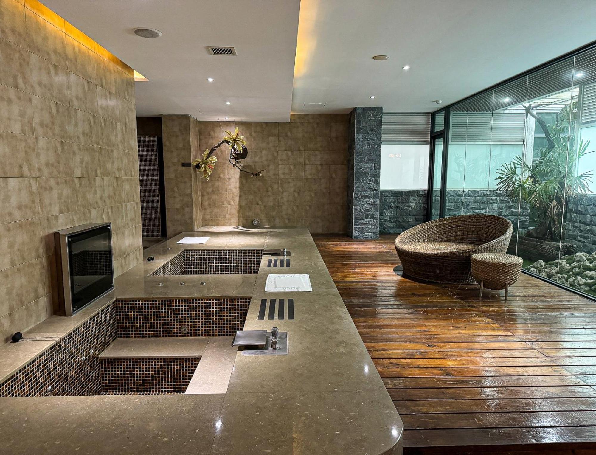 All-Ur Boutique Motel - Taichung Branch Exterior foto